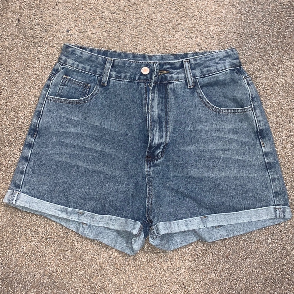 Light wash jean shorts